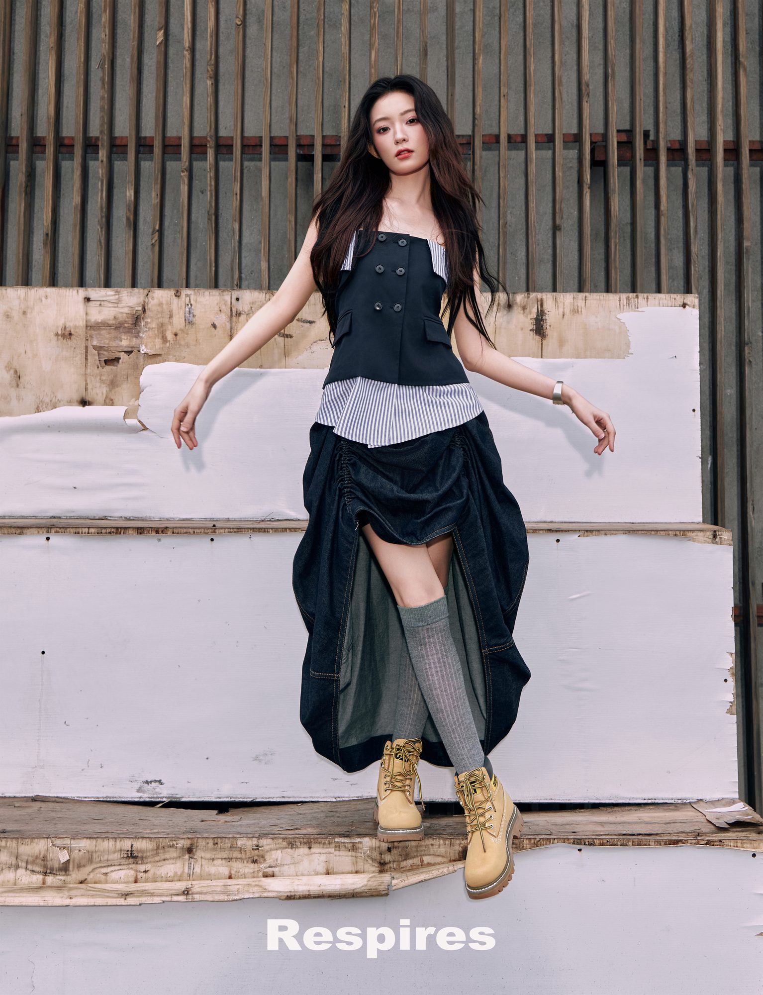 Luo Yutong photograph 2 by WenQing